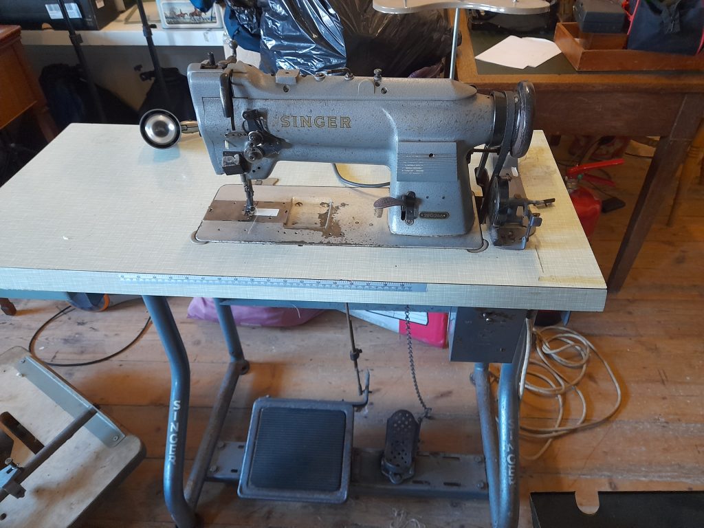 Determine the Value of a Singer Sewing Machine